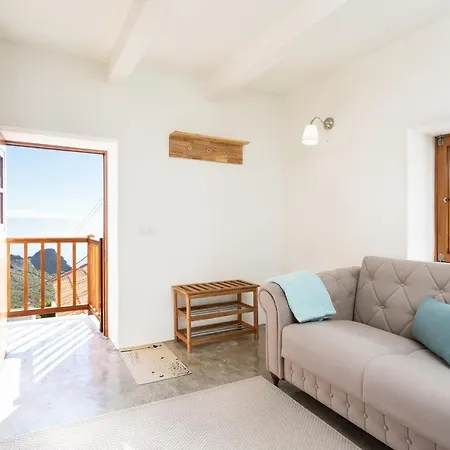 Tenohomes The Sunset Escape In Carrizales, Masca